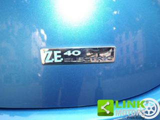 RENAULT ZOE usata, con Sensori di parcheggio posteriori