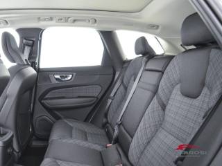 VOLVO XC60 usata 9