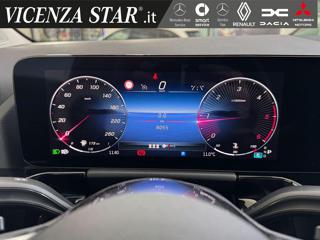 MERCEDES-BENZ GLA 200 usata, con Controllo automatico clima