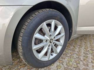 SKODA Octavia usata, con Volante in pelle