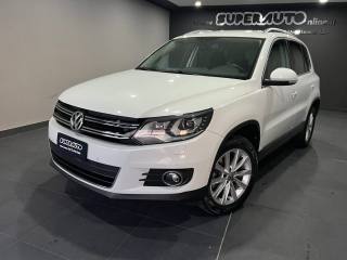 VOLKSWAGEN Tiguan usata, con Airbag laterali
