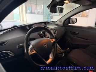 LANCIA Ypsilon usata, con ESP