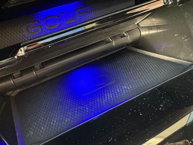 VOLKSWAGEN Golf usata, con Regolazione elettrica sedili