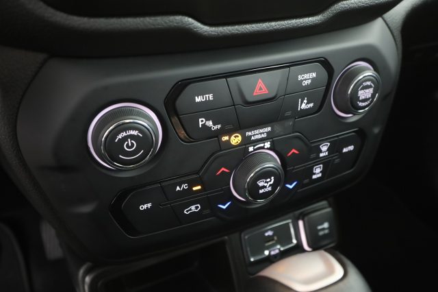 JEEP Renegade usata 9