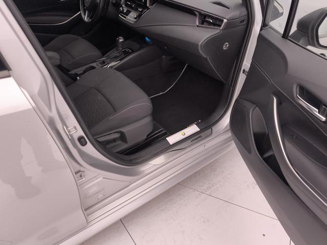 TOYOTA Corolla usata, con Frenata d