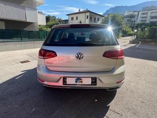 VOLKSWAGEN Golf usata, con Alzacristalli elettrici