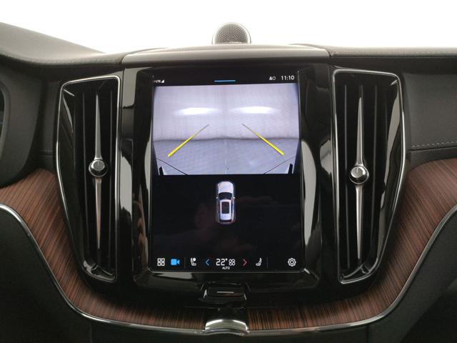 VOLVO XC60 usata, con Sedile posteriore sdoppiato