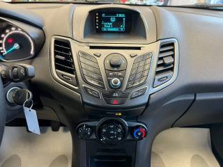 FORD Fiesta usata, con Servosterzo