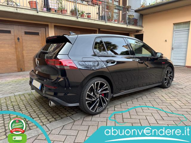 VOLKSWAGEN Golf usata, con Boardcomputer