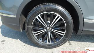 VOLKSWAGEN Tiguan usata, con Autoradio digitale