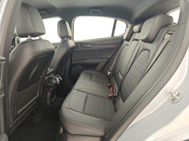 ALFA ROMEO Stelvio usata, con Volante in pelle