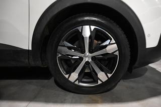 PEUGEOT 3008 usata, con Autoradio