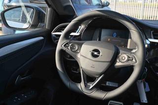 OPEL Corsa usata, con USB