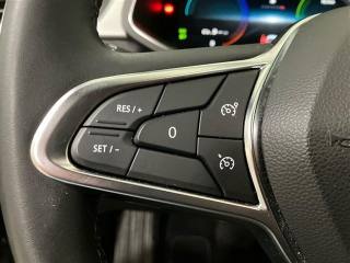 RENAULT Captur usata, con Sensori di parcheggio anteriori