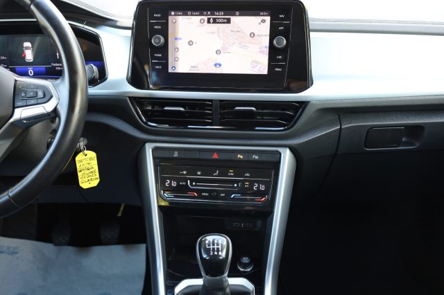 VOLKSWAGEN T-Roc usata 60