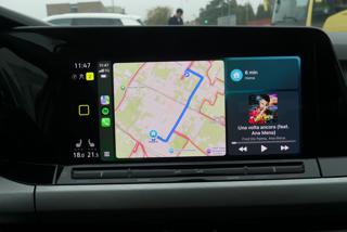 VOLKSWAGEN Golf usata, con Freno di stazionamento elettrico