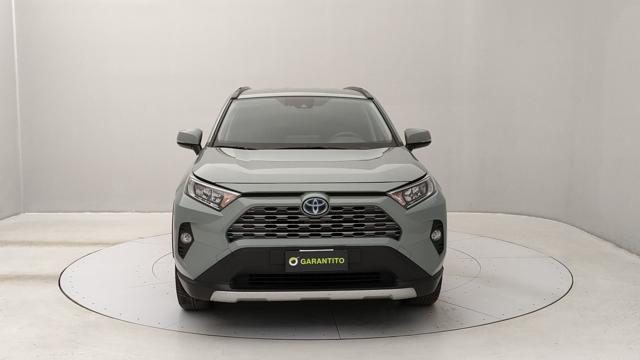 TOYOTA RAV 4 usata, con Cerchi in lega