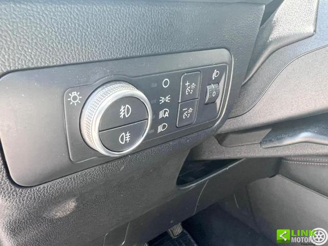 FORD Kuga usata, con Volante in pelle