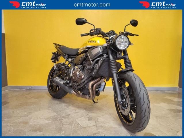 YAMAHA XSR 700 usata 2