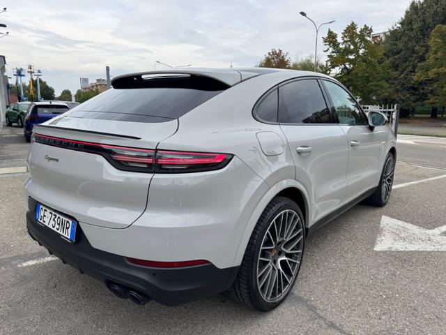 PORSCHE Cayenne usata, con Autoradio