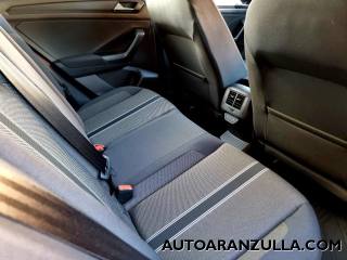 VOLKSWAGEN T-Roc usata, con Park Distance Control
