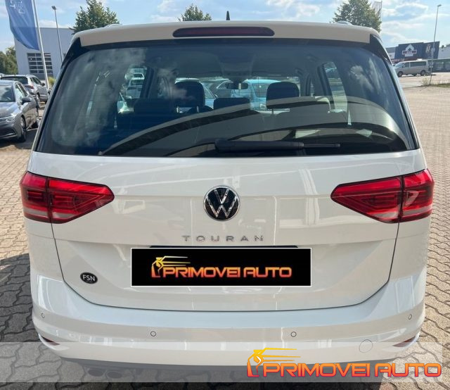 VOLKSWAGEN Touran usata, con Fendinebbia