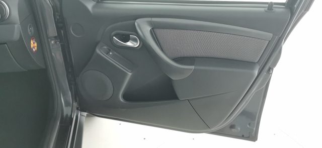 DACIA Duster usata 44