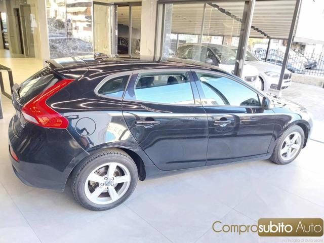VOLVO V40 usata 41