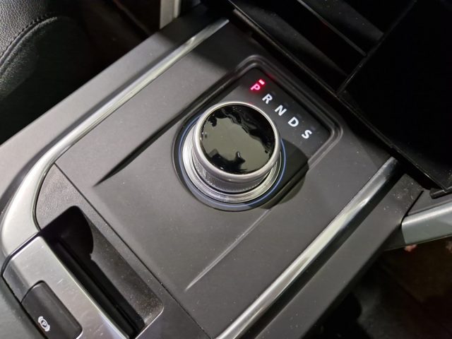 LAND ROVER Discovery Sport usata, con Sensori di parcheggio posteriori