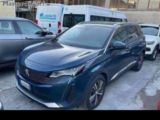 PEUGEOT 5008 usata, con Airbag
