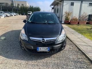 OPEL Corsa usata, con Airbag
