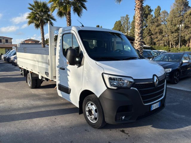 RENAULT Master usata, con Autoradio
