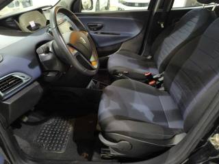 LANCIA Ypsilon usata, con Autoradio digitale