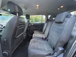 VOLKSWAGEN Touran usata, con Controllo trazione