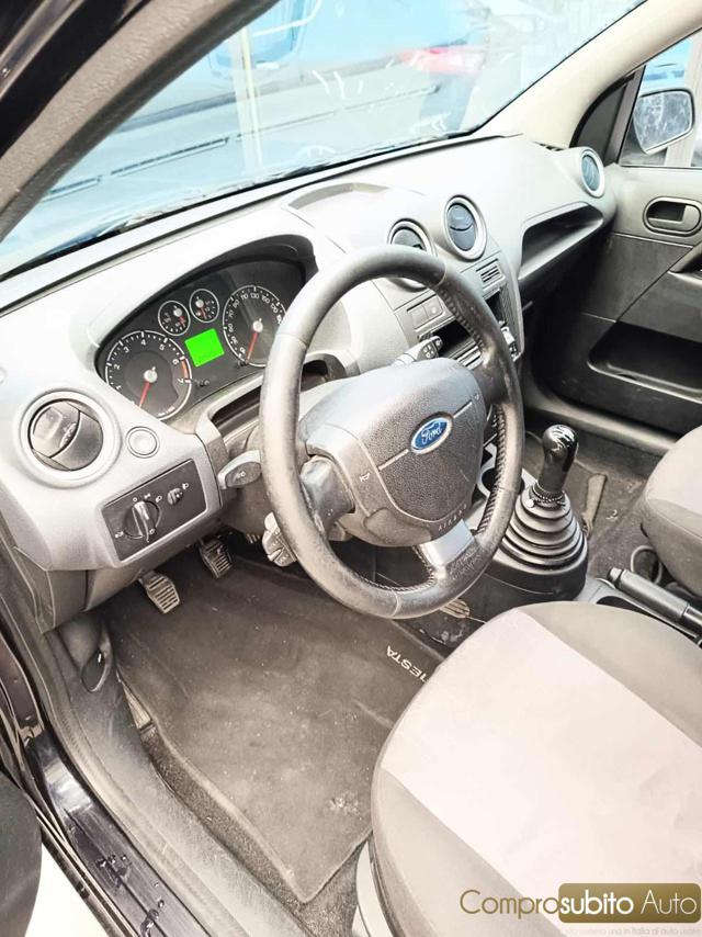 FORD Fiesta usata 11