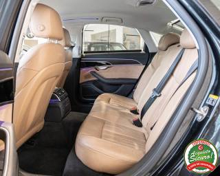 AUDI A8 usata, con Park Distance Control