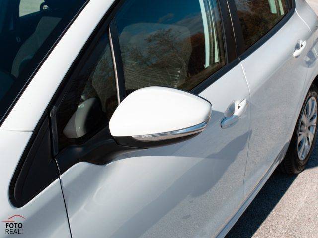 PEUGEOT 208 usata 22