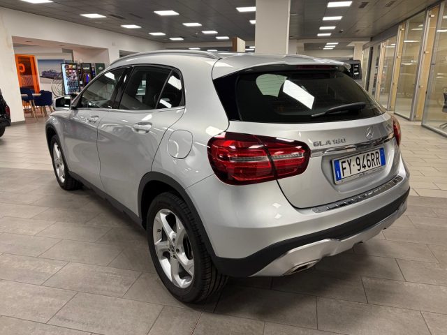 MERCEDES-BENZ GLA 180 usata, con ESP