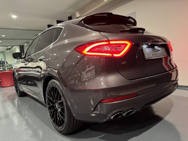 MASERATI Levante usata, con Alzacristalli elettrici