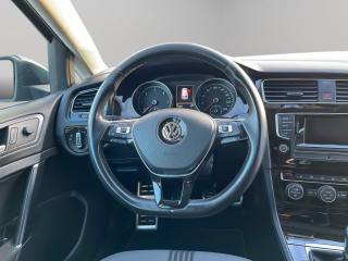 VOLKSWAGEN Golf usata, con ESP