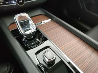 VOLVO XC60 usata, con Luci diurne LED