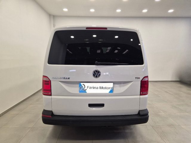 VOLKSWAGEN Caravelle usata, con Alzacristalli elettrici