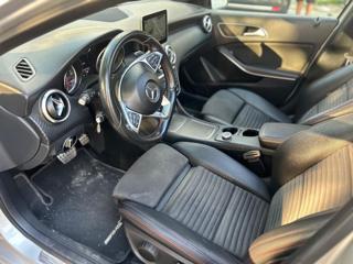 MERCEDES-BENZ A 200 usata, con Specchietti laterali elettrici