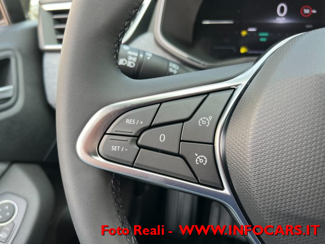 RENAULT Clio usata, con Controllo elettronico della corsia