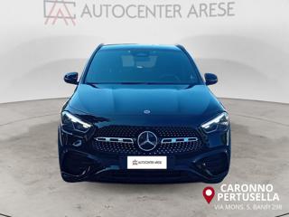 MERCEDES-BENZ GLA 180 usata, con Cerchi in lega