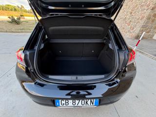 PEUGEOT 208 usata, con USB