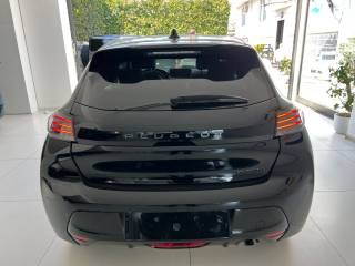 PEUGEOT 208 usata, con Isofix