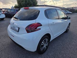 PEUGEOT 208 usata, con Airbag Passeggero