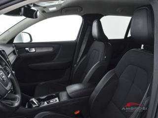 VOLVO XC40 usata 8