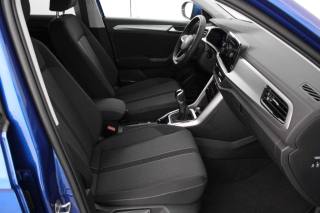 VOLKSWAGEN T-Roc usata, con Autoradio
